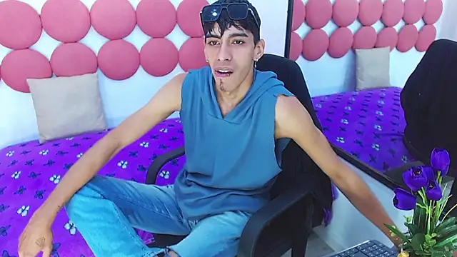 Drake_Jack লাইভ XXX চ্যাট
