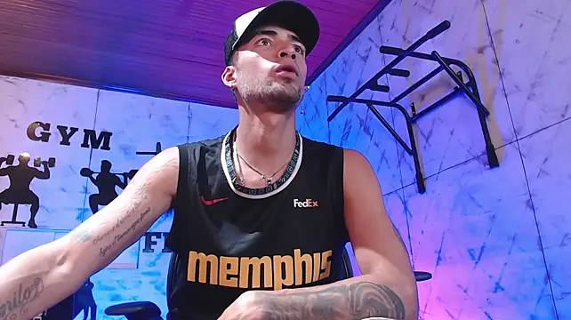 DrakeNeumann Live XXX Chat
