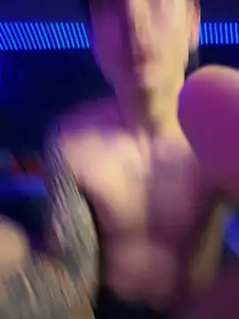 keiler_suxrez XXX чат на живо
