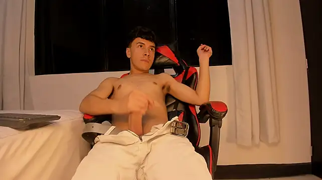 Chat XXX en directo de MaxLeons