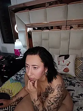 EmmaDelacroixn Live XXX chat