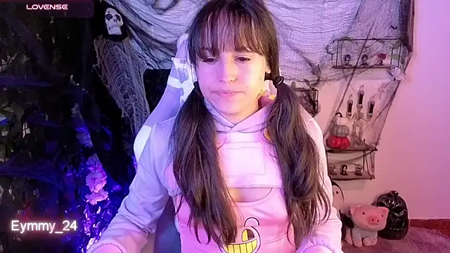 Eymmy_24 élő XXX-chatje