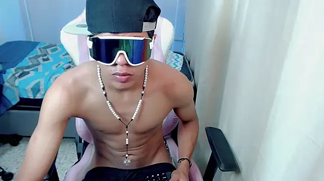 Manuxx2 Live XXX-chat