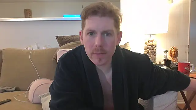 The_Man_Who_Was_Invisible's Live XXX Chat