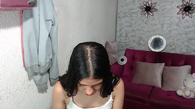 Evagirl69's Live XXX Chat