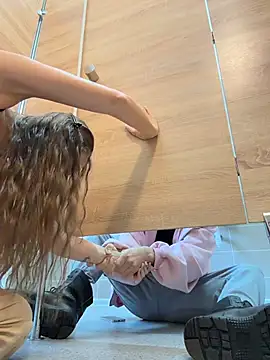 XXX chat uživo modela Coconut_milk
