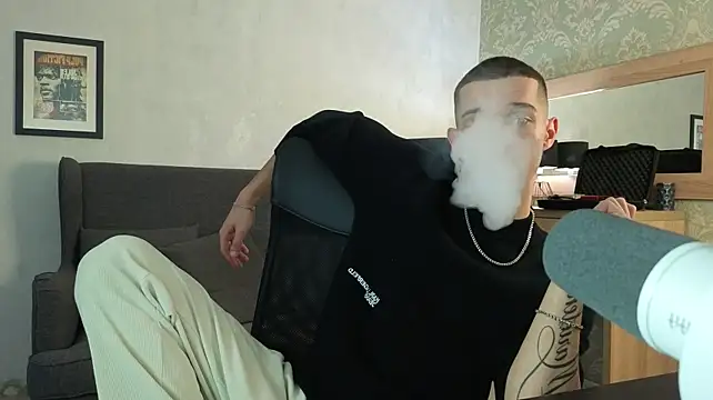XXX chat uživo modela KaydenDrew