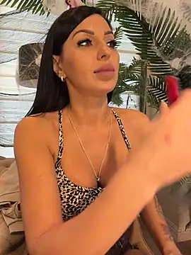 ReynaMorel's Live XXX Chat