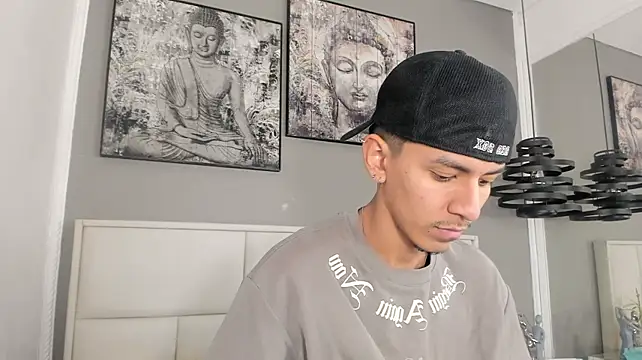 Brandon_Manilow লাইভ XXX চ্যাট