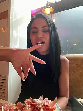 Chatroom XXX en direct de KimKelly13