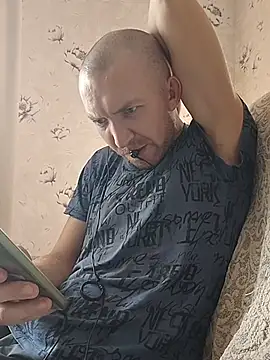 _uncle_Mitya-43_ Pertunjukan Webcam