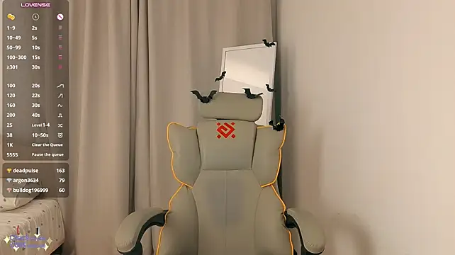 XXX chat uživo modela mowalova