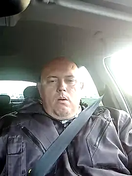 Živý XXX chat BigromeoXX