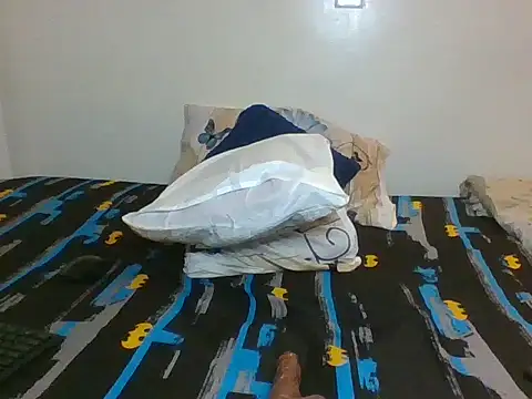 Chat XXX en directo de cessylolla8