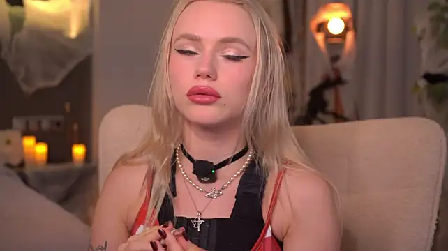 Chat +18 de LexieLoree ao vivo