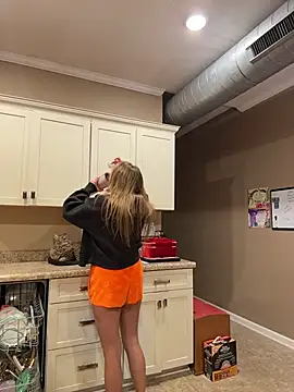 prettymouthpeach's Webcam Show
