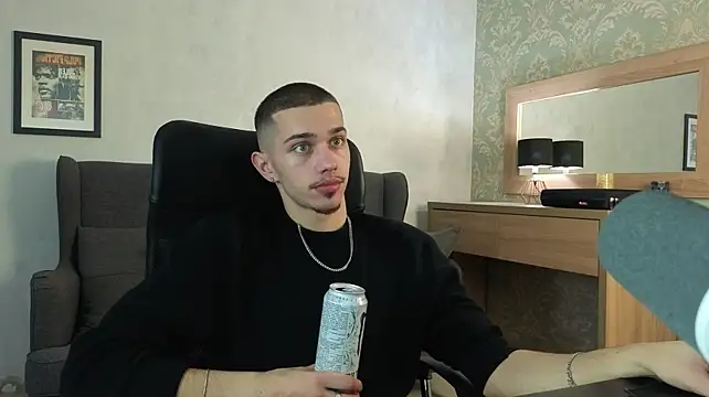 Chat XXX ao vivo de KaydenDrew