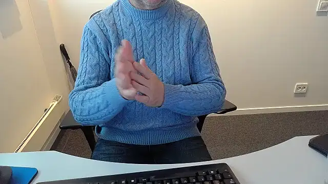 Buggemann Adlı Modelin Canlı XXX Sohbeti