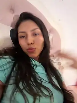 MissBecka_ élő XXX-chatje