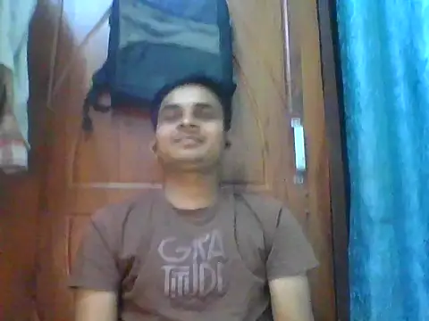 Sumit_LkO লাইভ XXX চ্যাট