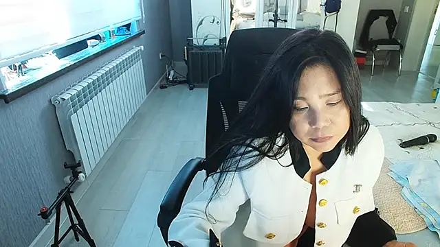 MissValdayn Live XXX chat