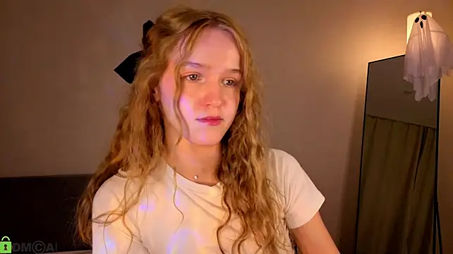 sue_dream élő XXX-chatje
