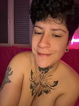 callmelouve Live XXX-Chat