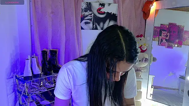 candyy_13 élő XXX-chatje
