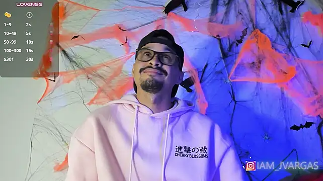 Онлайн чат XXX Amir_LatinBoy