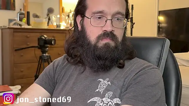 Apocalypse_Jerry Live XXX Chat