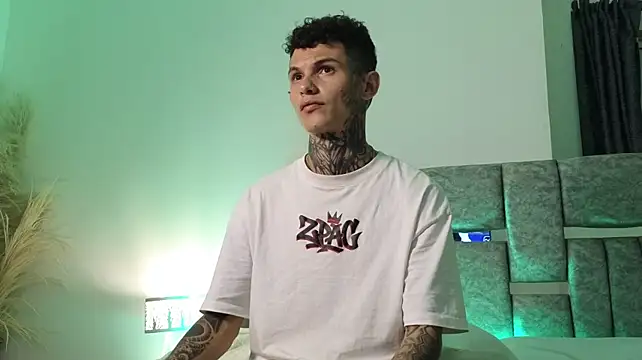 Paulo_527 Chat XXX live