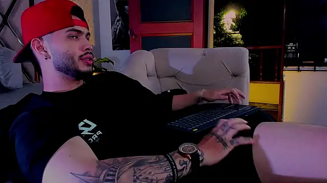 Онлайн чат XXX Vincentblack