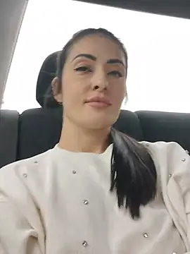 Chat +18 de Kris_Diamond_ ao vivo