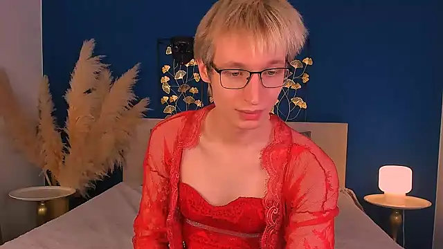 ADRIAN_LUKS Live XXX Chat