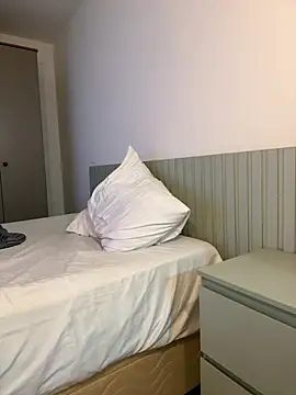 AlphaHunkDaddy – Naživo XXX chat