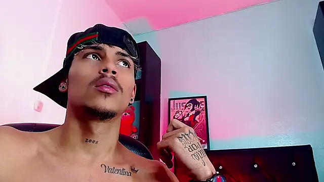 Chat +18 de Angel_foxc13 ao vivo