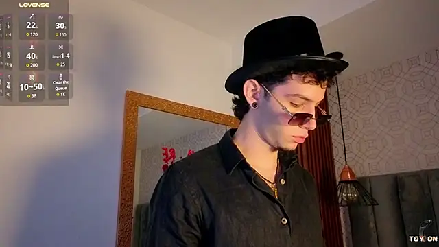 Chat XXX Live isaacblaze_