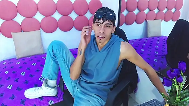 دردشة Drake_Jack الجنسية المباشرة