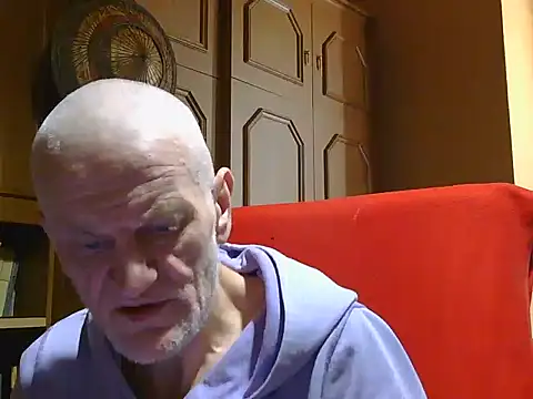 Chat +18 de 1973teacher ao vivo
