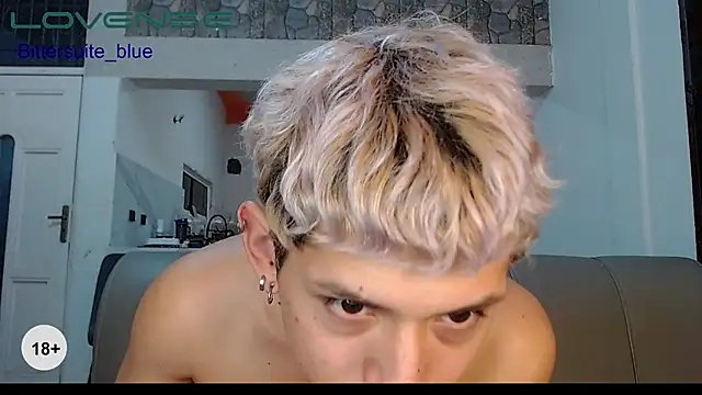 bittersuite_blue Live XXX-chat