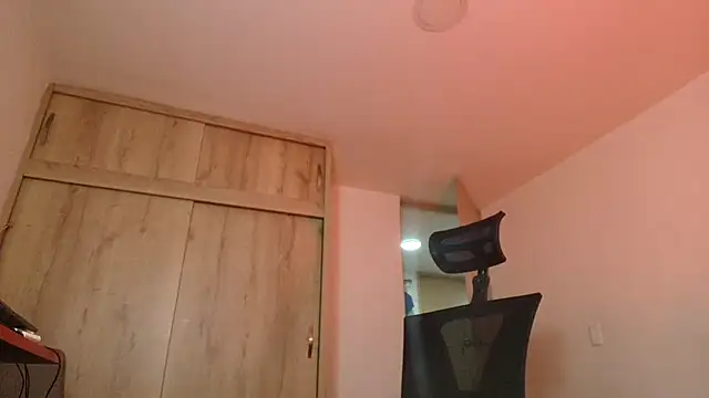Chat XXX en directo de imyourg0d