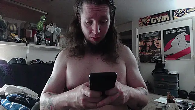 biggerisbetter12's Webcam Show