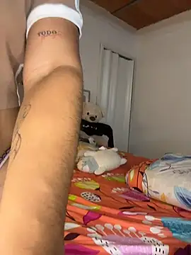 Chat +18 de Miily_0 ao vivo