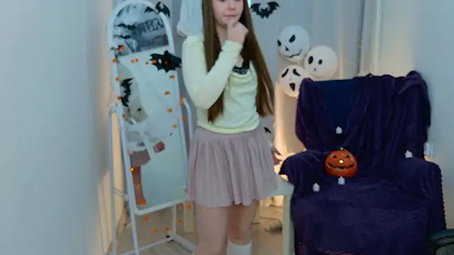 دردشة RileyBloomss الجنسية المباشرة