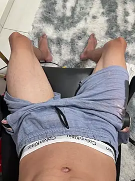 Show de bnnzin na webcam