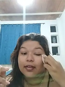 Curvylamn Live XXX chat