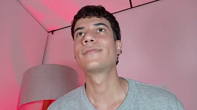 Derek_stud_: απευθείας συνομιλία ΧΧΧ