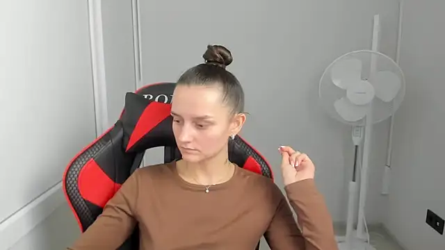 Chat XXX ao vivo de EveMoonveil