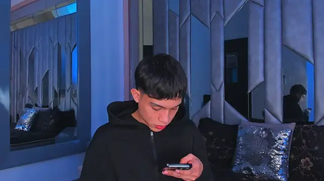Chat XXX Live Sebax_Young