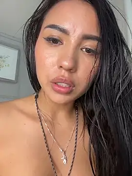 lux_bitchx Adlı Modelin Canlı XXX Sohbeti
